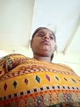 Hot crety online show from 10.14.25