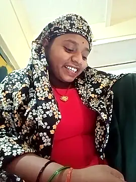 Hot crety online show from 12.05.25