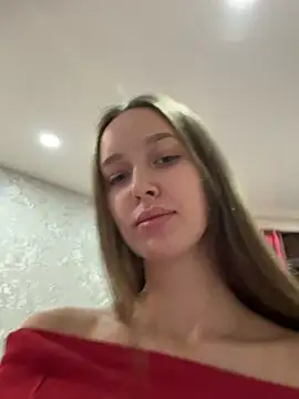 Snapshot of ElliRose chatting on 12.04.25 ElliRose online show from 12.04.25