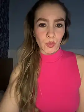 Snapshot of BritgetPsychol chatting on 09.16.25 BritgetPsychol online show from 09.16.25