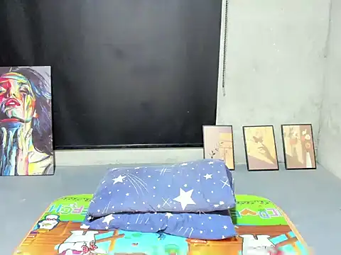 Colette Thompson online show from 02.10.26