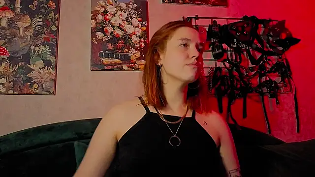 the high priestess online show from 04.10.26