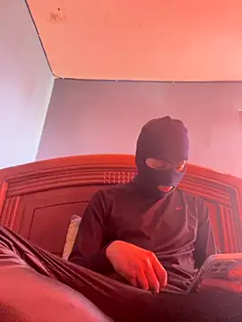 Snapshot of Sebas34_ chatting on 10.02.25 Sebas34 online show from 10.02.25