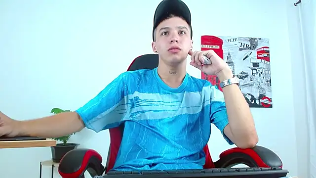 Cumandres18 online show from 09.18.25