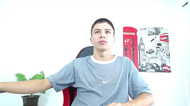 Cumandres18 online show from 10.31.25