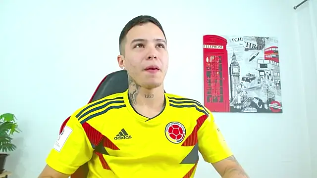 Cumandres18 online show from 06.17.26