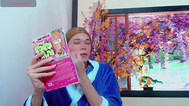 Madison Mujica online show from 09.10.25