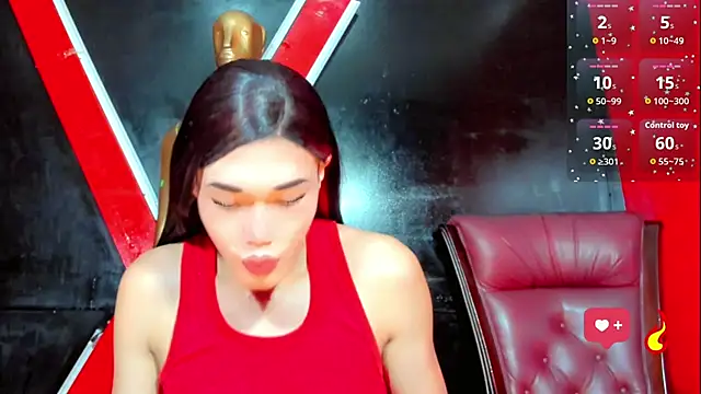 Madison Mujica online show from 11.20.25