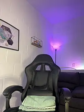 Alyson Conner online show from 02.10.26