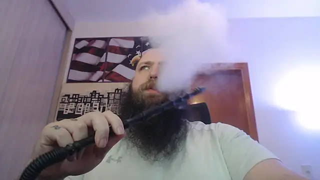 Snapshot of PayMasterGus chatting on 09.10.25 PayMasterGus online show from 09.10.25