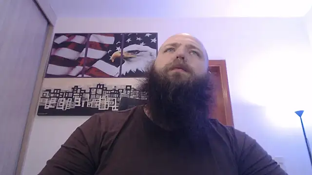 Snapshot of PayMasterGus chatting on 09.12.25 PayMasterGus online show from 09.12.25