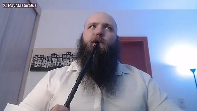 Snapshot of PayMasterGus chatting on 11.14.25 PayMasterGus online show from 11.14.25