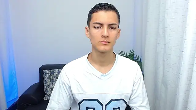 Matiius18 online show from 10.17.25