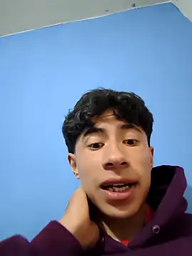Snapshot of Rolito69 chatting on 04.15.26 Rolito69 online show from 04.15.26