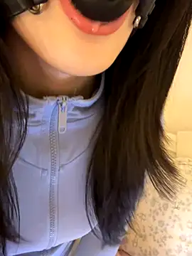 Ella-A9 online show from 11.21.25