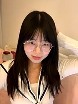 Ella-A9 online show from 11.26.25