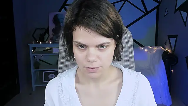 EllieMurler online show from 09.24.25