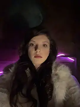 Snapshot of FoxStudioSex chatting on 11.23.25 FoxStudioSex online show from 11.23.25