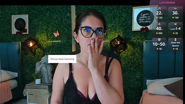 Linagh  online show from 10.23.25