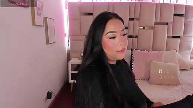 Zoey thompson online show from 11.16.25