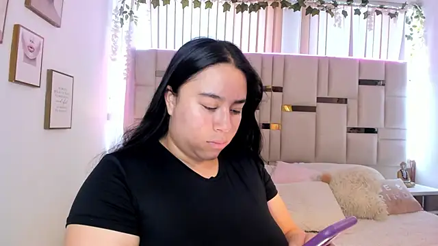 Zoey thompson online show from 03.03.26