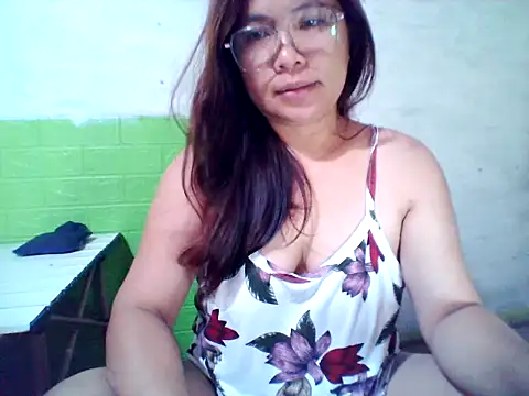 Snapshot of Bianca0516 chatting on 04.05.26 Bianca0516 online show from 04.05.26