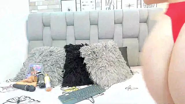 Snapshot of kathysmith19 chatting on 01.07.26 kathysmith19 online show from 01.07.26