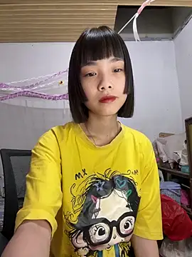 Snapshot of andymi1 chatting on 06.21.26 andymi1 online show from 06.21.26