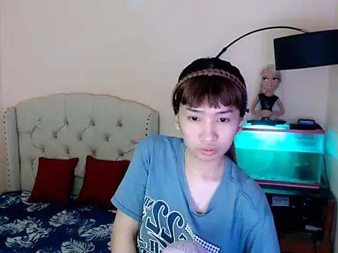 ShantalFoxxy  online show from 02.22.26