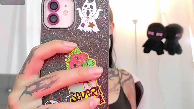 sara queen10 online show from 02.18.26