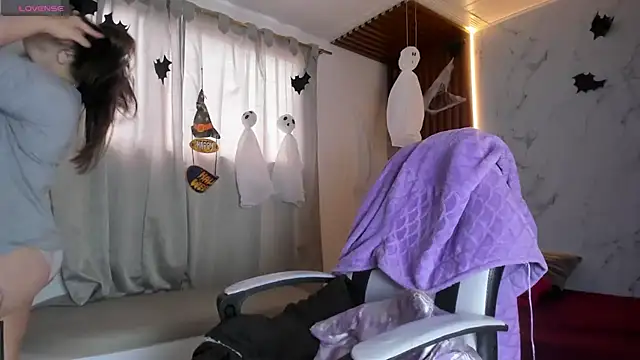 shasha bloom online show from 10.15.25