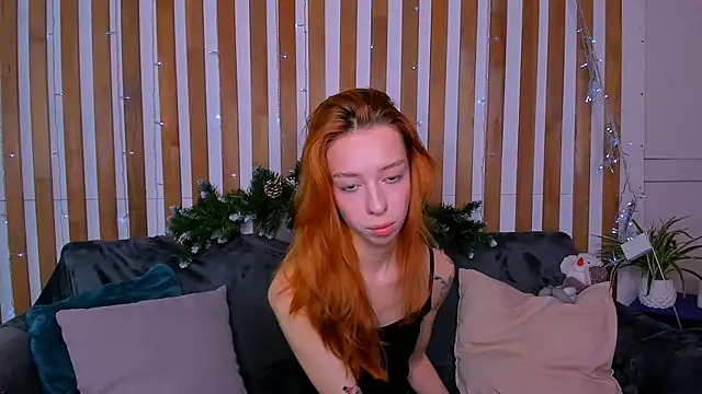 Lori Williams online show from 12.23.25