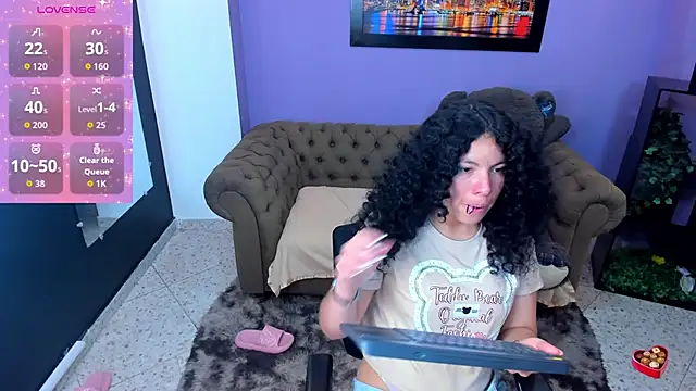 Snapshot of angelita_martins chatting on 09.11.25 angelita martins online show from 09.11.25