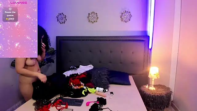 Snapshot of angelita_martins chatting on 10.07.25 angelita martins online show from 10.07.25