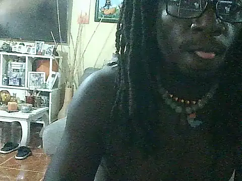 Snapshot of Blackpanther0115 chatting on 09.23.25 Blackpanther0115 online show from 09.23.25