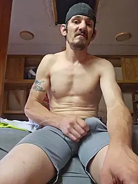 mike42088 online show from 04.13.26