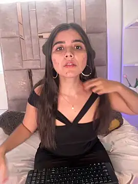 salomecute21 online show from 10.02.25