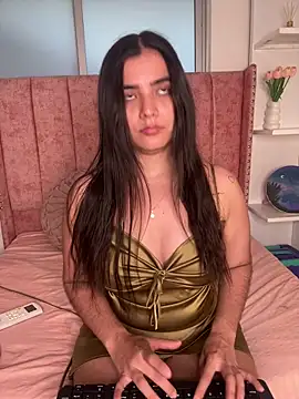 salomecute21 online show from 02.07.26