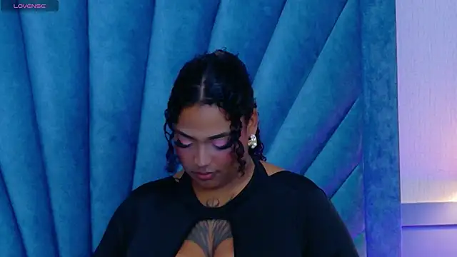 Cristal-Jonnes online show from 12.05.25