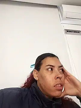 Pamelamiler   online show from 12.17.25