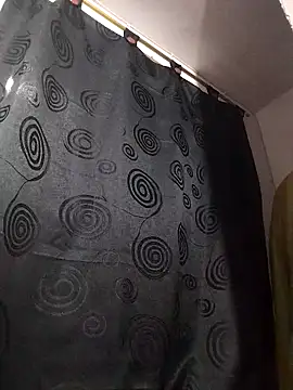 Pamelamiler   online show from 03.15.26