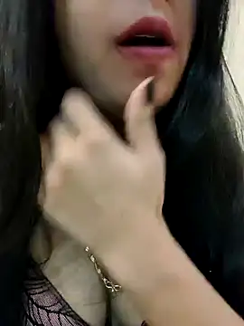 Maahhii 2 online show from 11.09.25