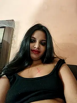 Maahhii 2 online show from 03.27.26