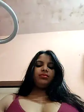 Snapshot of Maahhii_2 chatting on 05.03.26 Maahhii 2 online show from 05.03.26