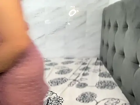 serinitystar69 online show from 10.18.25