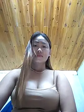 Snapshot of tttmai chatting on 05.17.26 tttmai online show from 05.17.26