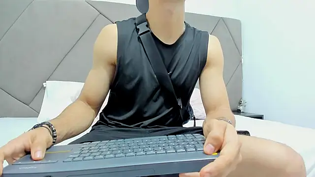 andrew colleman online show from 09.29.25