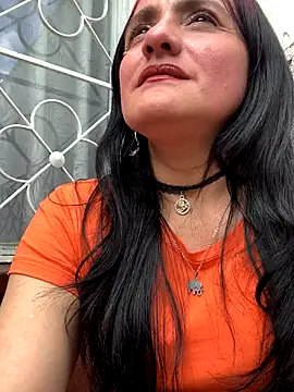 kataleya 29 online show from 12.19.25