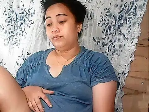 Snapshot of Pinay_Chubby20 chatting on 02.09.26 Pinay Chubby20 online show from 02.09.26