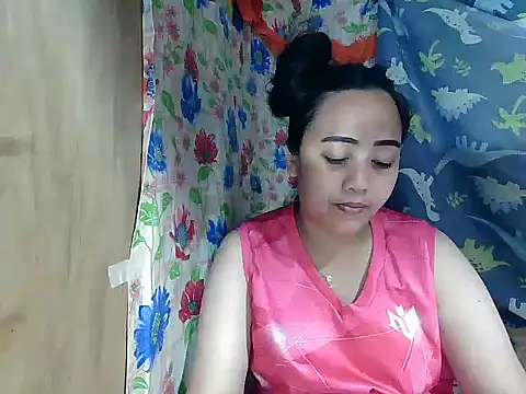 Snapshot of Pinay_Chubby20 chatting on 03.01.26 Pinay Chubby20 online show from 03.01.26